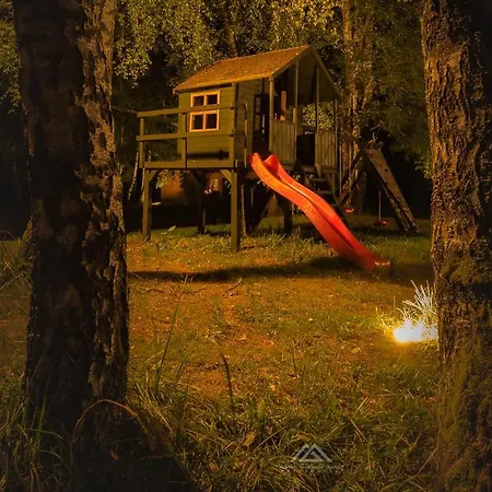Cztery Pory Roku Tatil Evi *